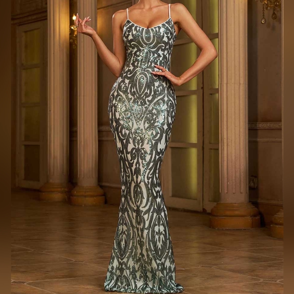 Missord Stunning Sequined Mermaid Dress *NWT*